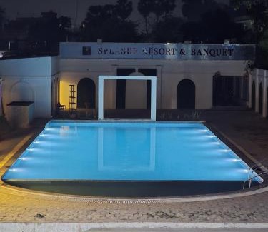 Begusarai Hotel | Splashh Resort & Banquet