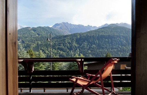 Temu House | Splendid Apartment Ponte di Legno 85 square meters 8 beds