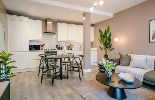 Chinatown Apartment | Splendid & Warm Apartment near Leicester Square