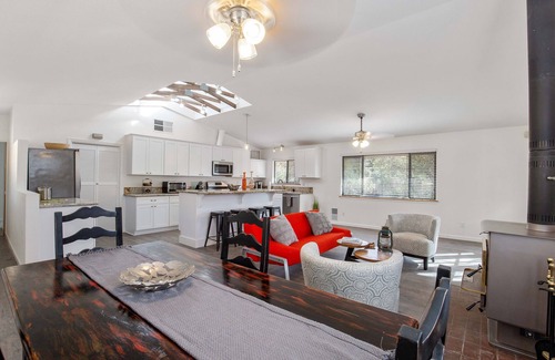 Three Rivers House | Split Rock Lodge- Modern Cabin