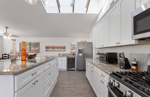 Three Rivers House | Split Rock Lodge- Modern Cabin