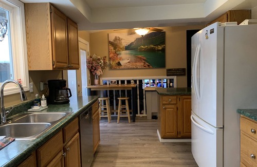 Fairwood House | Spokane Indoor Pool Home