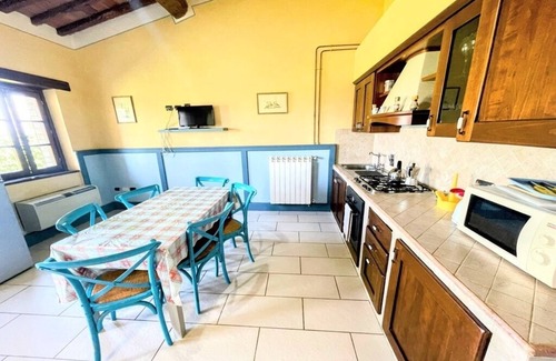 Spoleto Apartment | Spoleto Poolside-APT 5 - Spoleto centre 0.7 km, Rome 60 km, car not essential