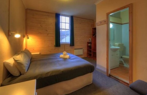 Perisher Valley Hotel | Sponars Chalet