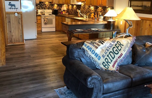Columbia Falls Cabin | Spoon Lake Front Unit Just Outside Glacier National Park
