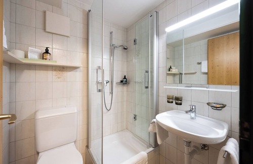 Klosters-Serneus Hotel | Sport-Lodge Klosters