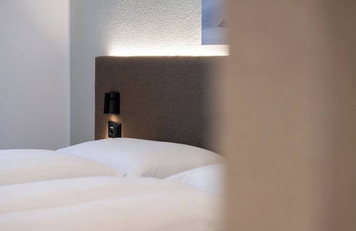 Klosters-Serneus Hotel | Sport-Lodge Klosters
