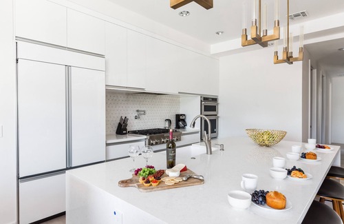 Shea North Estates Cottage | Sport & Splash - Pickle Ball - Sports Court -pool & Spa