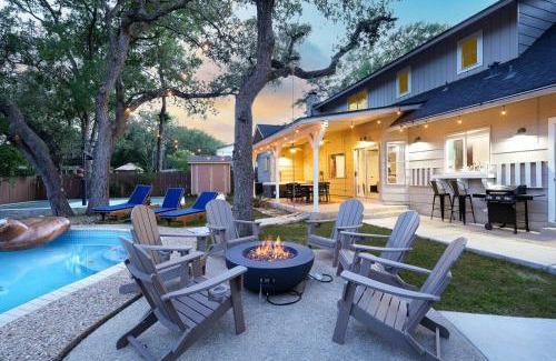 Vance Jackson House | Sportscourt & Pool Indoor Slide~Games~ Family Fun