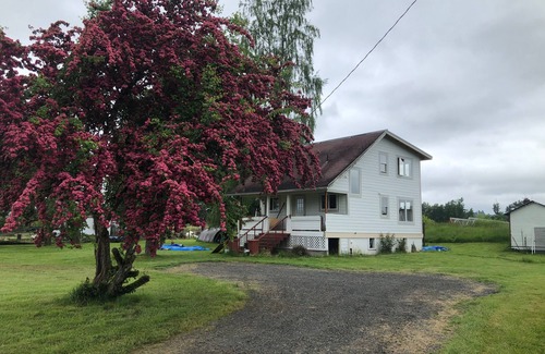 Clatskanie House | Sportsman Lookout - Columbia Riverfront/Dock