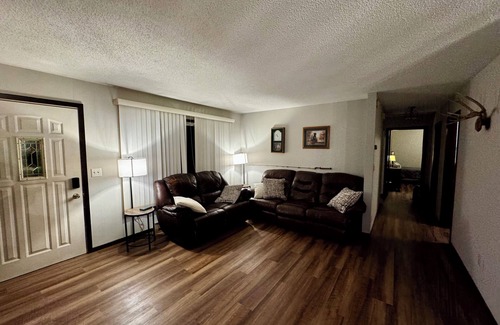 Ortonville House | Sportsman's Country Lodge: Wild Turkey