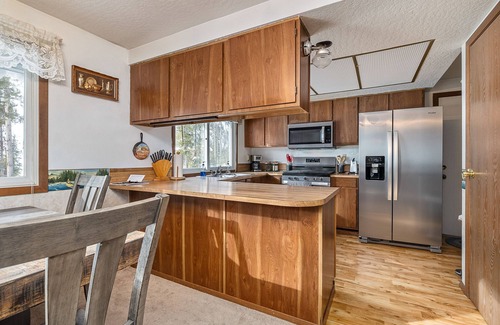 Stanley Cabin | Sportsman's Getaway - STANLEY IDAHO CABIN USA