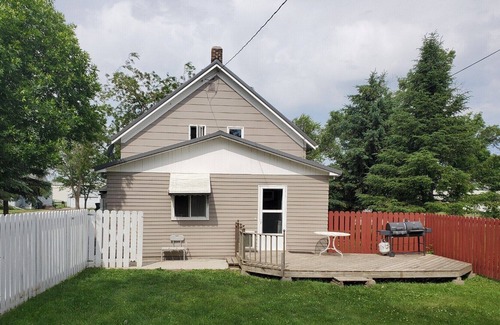 Roscoe House | Sportsman's Hunting Lodge