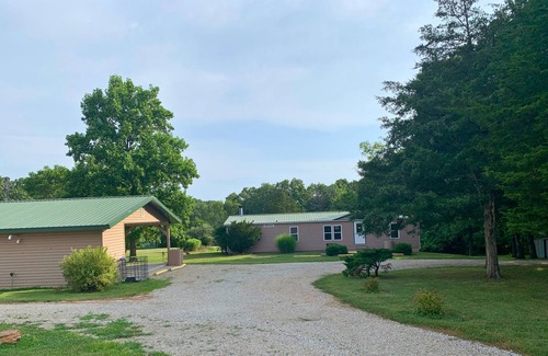 Leasburg House | Sportsman's Meadow vacation home near Meramec River
