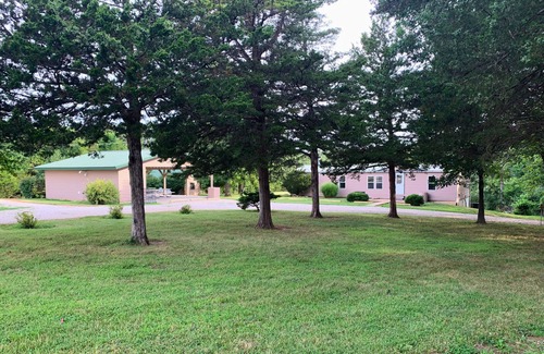 Leasburg House | Sportsman's Meadow vacation home near Meramec River