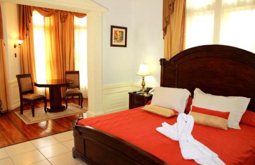Amon Hotel | Sportsmens Lodge - Gentlemen's Club