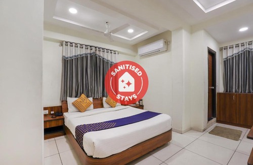 Changodar Hotel | SPOT ON 17252 Hotel Everest