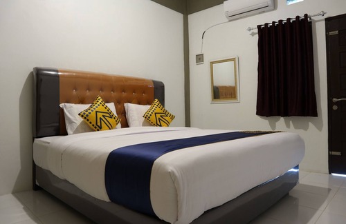 Payakumbuh Hotel | SPOT ON 1772 Hotel Penginapan Cemara Syariah