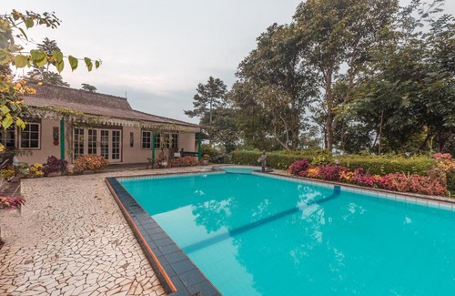 Pamijahan Hotel | SPOT ON 2642 Villa Paul