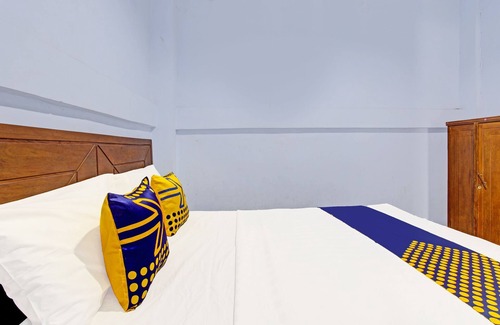 Blora Hotel | SPOT ON 91356 Hotel Mustika 2 SyariahNearAlun-Alun Blora