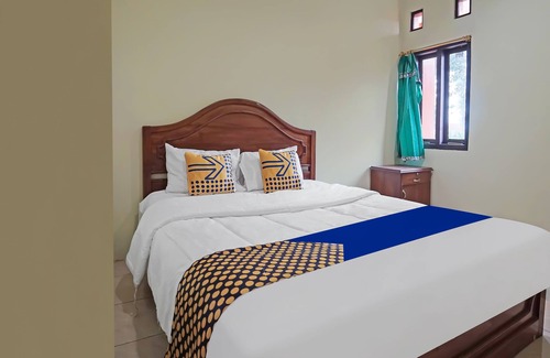 South Ogan Komering Ulu Hotel | SPOT ON 91910 Arfan HouseNearDanau Ranau