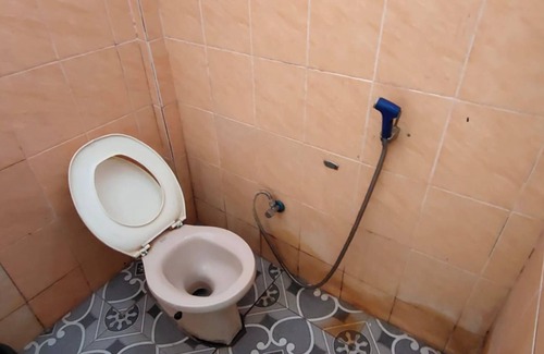 Banjarmasin Hotel | SPOT ON 92196 Kost Axcel