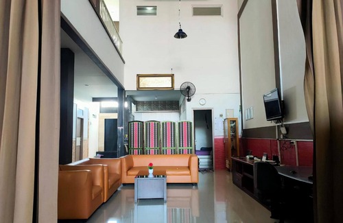 Makassar Hotel | SPOT ON 92900 Kost 3 Kelor Syariah