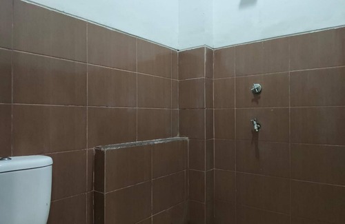 Makassar Hotel | SPOT ON 92900 Kost 3 Kelor Syariah