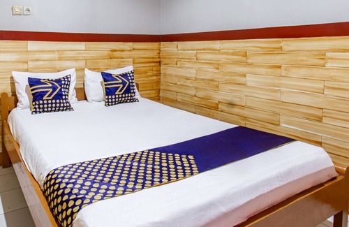 Kecamatan Janapria Hotel | SPOT ON 93517 De Lanang Homestay Near Masjid Janapria
