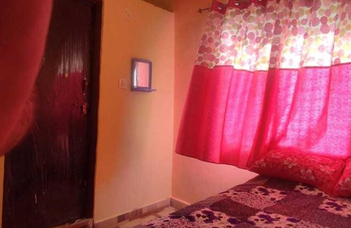 Aurangabad Hotel | SPOT ON Hotel Mahee Pure Veg & Nonveg Restaurant