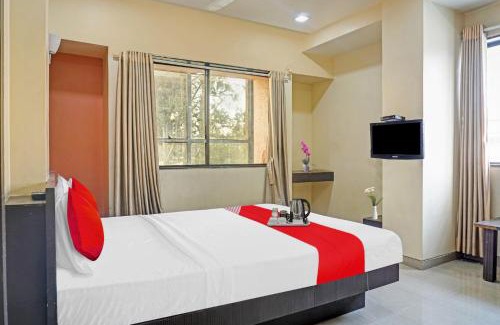 Pune Hotel | SPOT ON Laxmi Lodge
