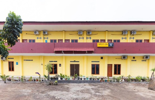 Tetebatu Hotel | SPOT ON OYO 1988 Pondok Seril Syariah