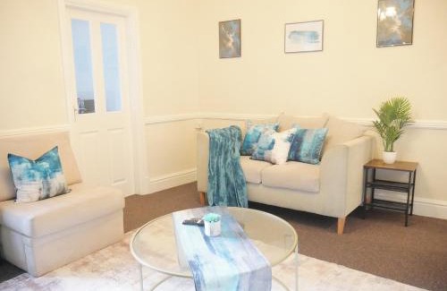 Welford House | Spotless 2 Bed House Near Leicester City Centre