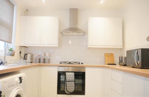 Welford House | Spotless 2 Bed House Near Leicester City Centre