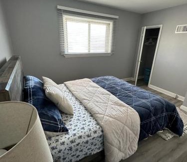 East Kildonan Apartment | Spotless 2 Bedroom Suite in Winnipeg