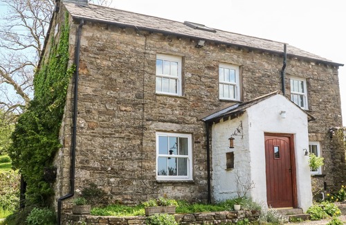 Sedbergh Cottage | SPOUT COTTAGE, family friendly, character holiday cottage in Sedbergh