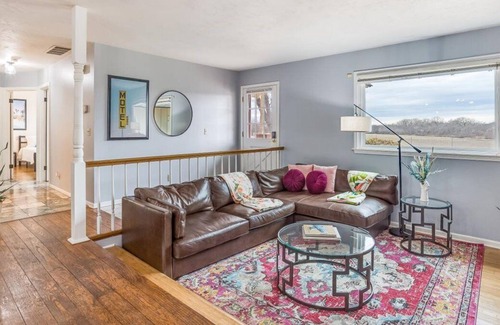 Wichita House | Sprawling 6BD Home With POOL In Safe Area!