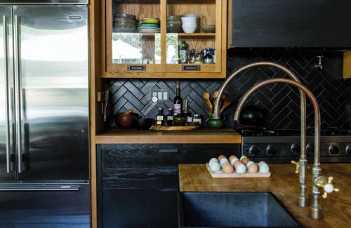 Ojai House | Sprawling Craftsman Home