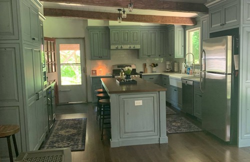 Findley Lake House | Sprawling Historic Inn With Lake Frontage! Reduced rates in May/June!