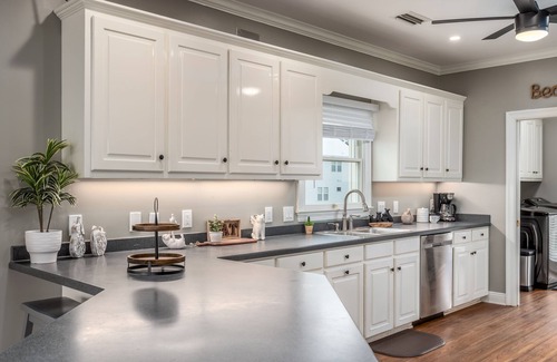 Audubon Place House | Sprawling oceanfront 5BR Beach House - Serenity by The Sea
