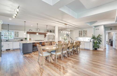 Lake Delton Villa | Sprawling Wisconsin Dells Home with Deck and Fire Pit