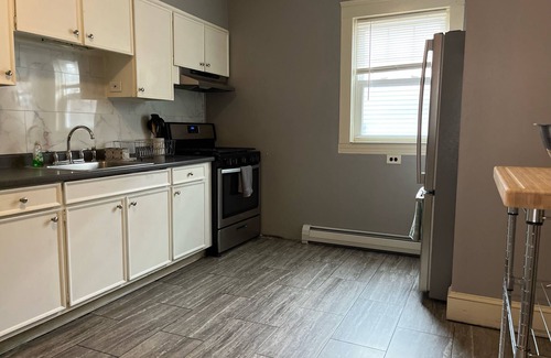 Elmhurst Apartment | Spread Out In Providence!
