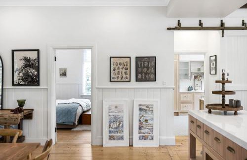 Crafers House | SPRIGG COTTAGE Adelaide Hills Luxury Retreat