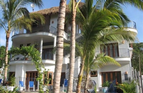 Sayulita House | Spring and summer season is here. Low season discounts available.