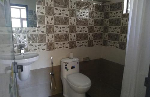 Pirmed House | Spring and Valley View