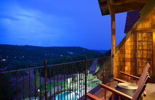 Big Cedars Cabin | Spring break cabin !