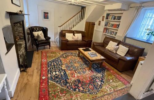 Egloshayle House | Spring Garden Cottage