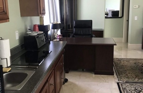Altamonte Springs House | SPRING LAKE GETAWAY SUITE (Detached Guest House)