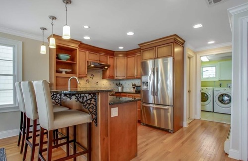 Spring Lake House | Spring Lake Waterfront - 2 Blocks from Beach