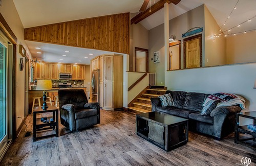Estill Springs House | Spring Openings! Lakefront Getaway with Dock on Tims Ford Lake!